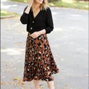 {Worthington} Pleated Leopard Print Midi Skirt